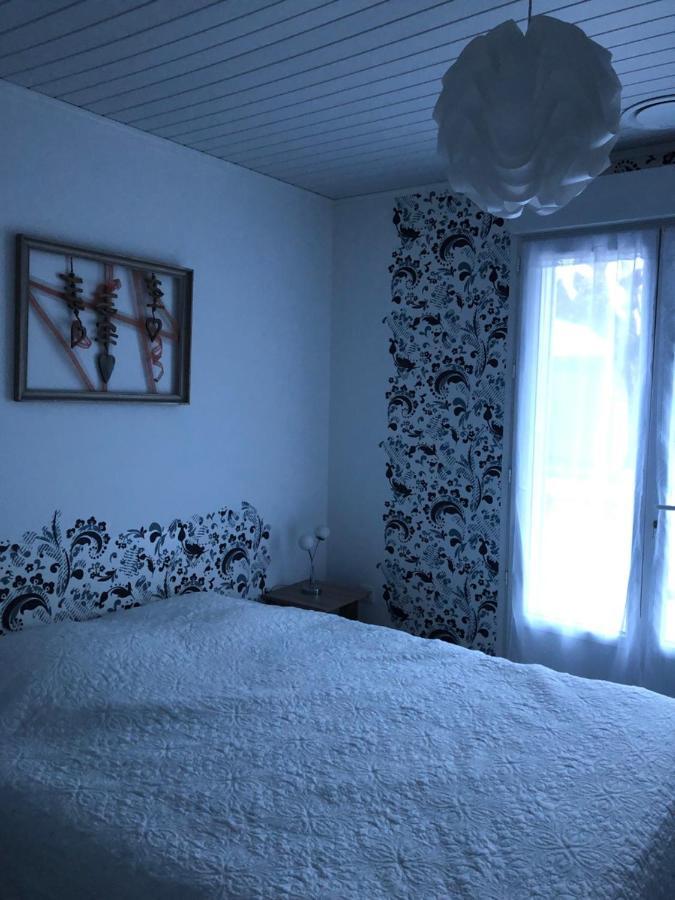 Domaine De L'Ile - Gites Et Chambres D'Hotes Кастелсаразен Екстериор снимка