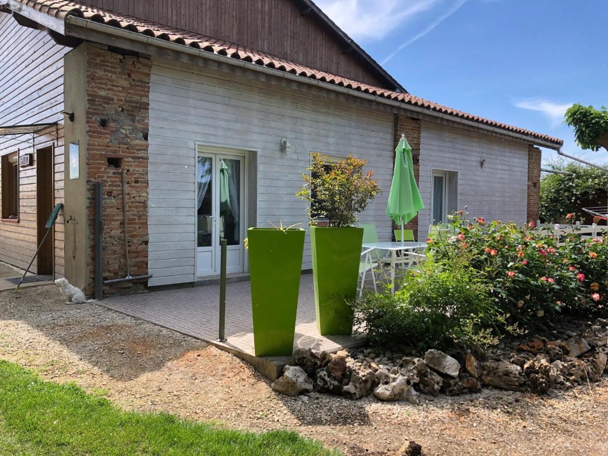 Domaine De L'Ile - Gites Et Chambres D'Hotes Кастелсаразен Екстериор снимка